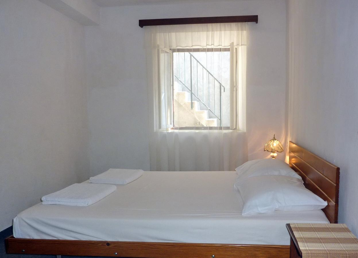 Rose - Apartmani Janovic Luštica Exterior foto